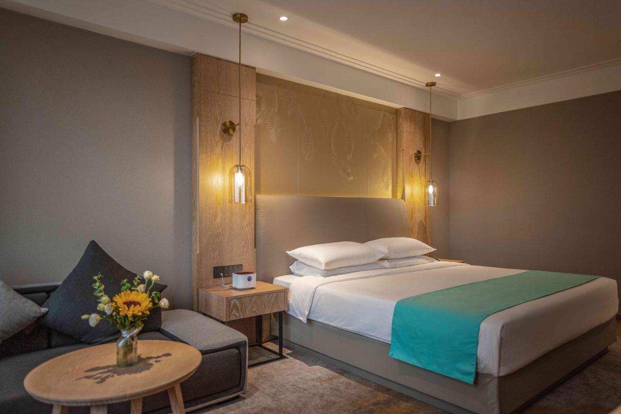 Wuhan Hongguang Hotel Экстерьер фото