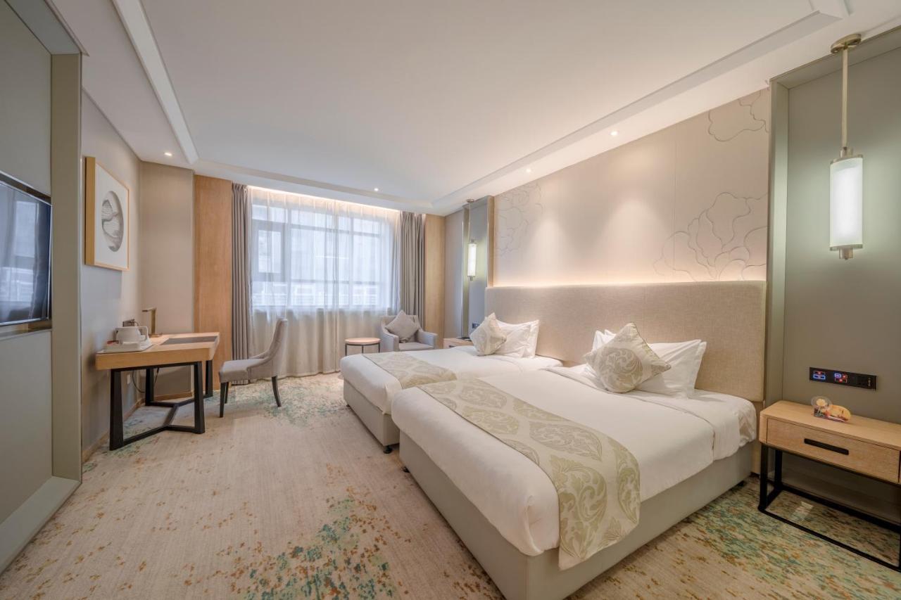 Wuhan Hongguang Hotel Экстерьер фото