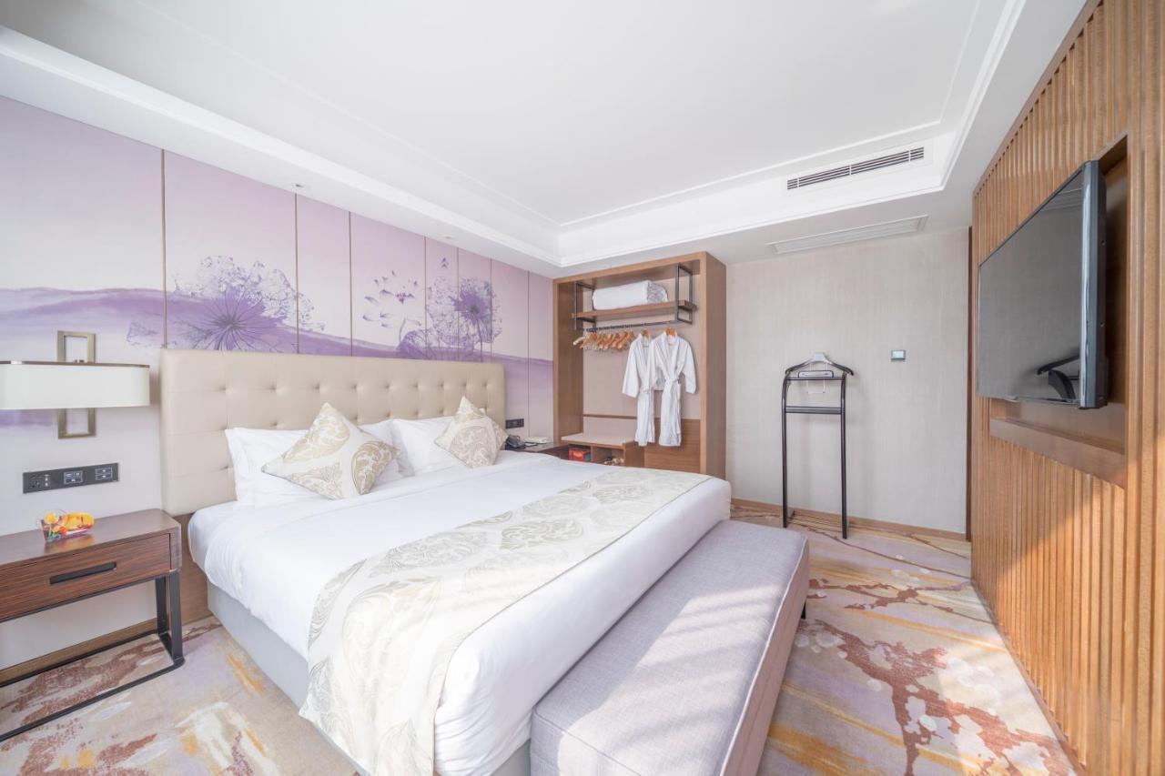 Wuhan Hongguang Hotel Экстерьер фото