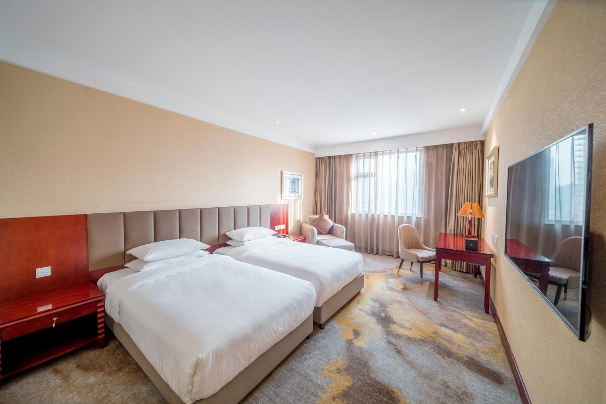 Wuhan Hongguang Hotel Экстерьер фото
