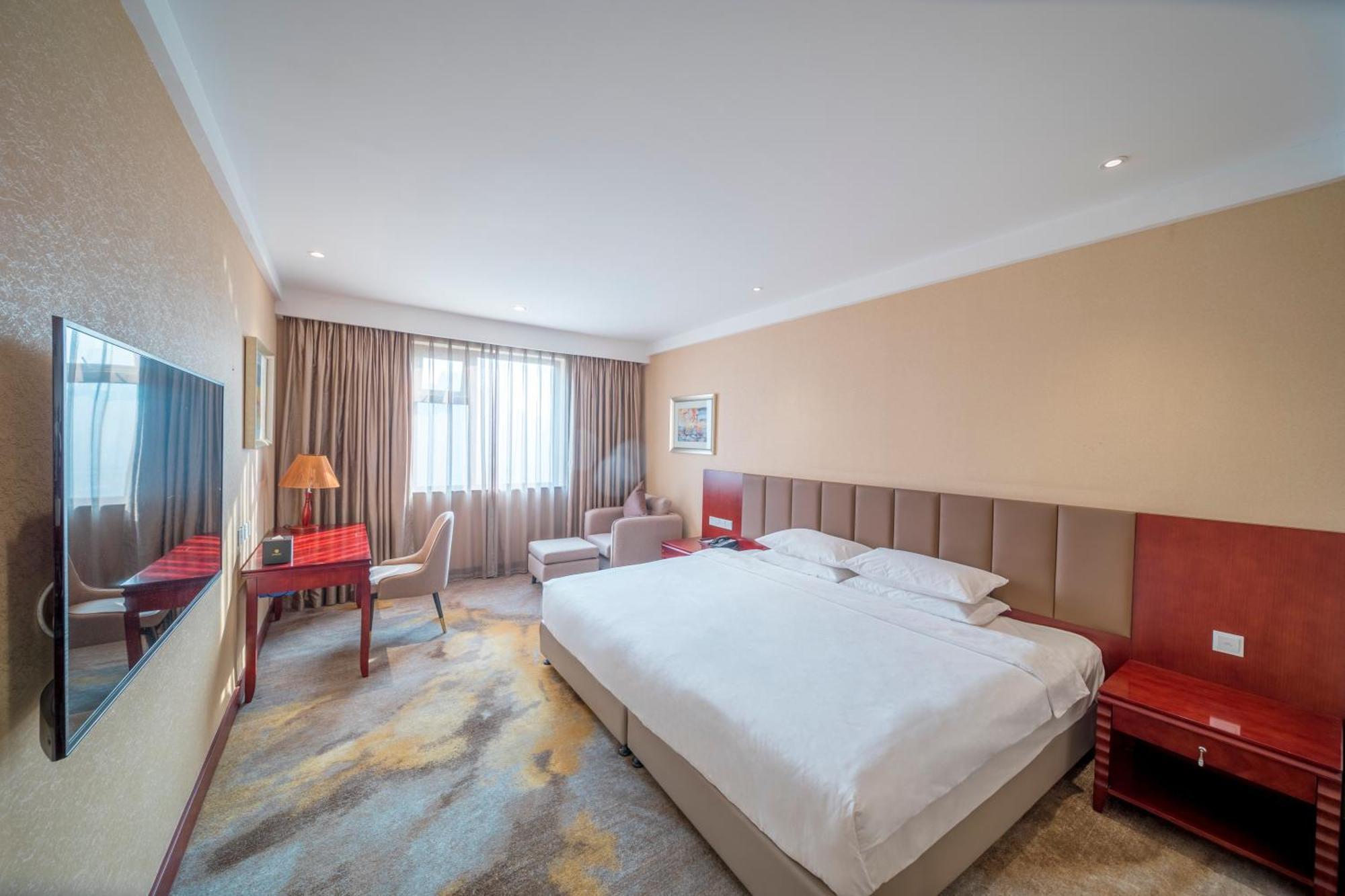 Wuhan Hongguang Hotel Экстерьер фото