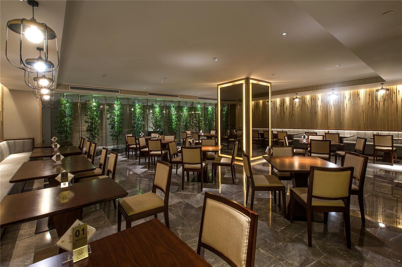 Wuhan Hongguang Hotel Экстерьер фото