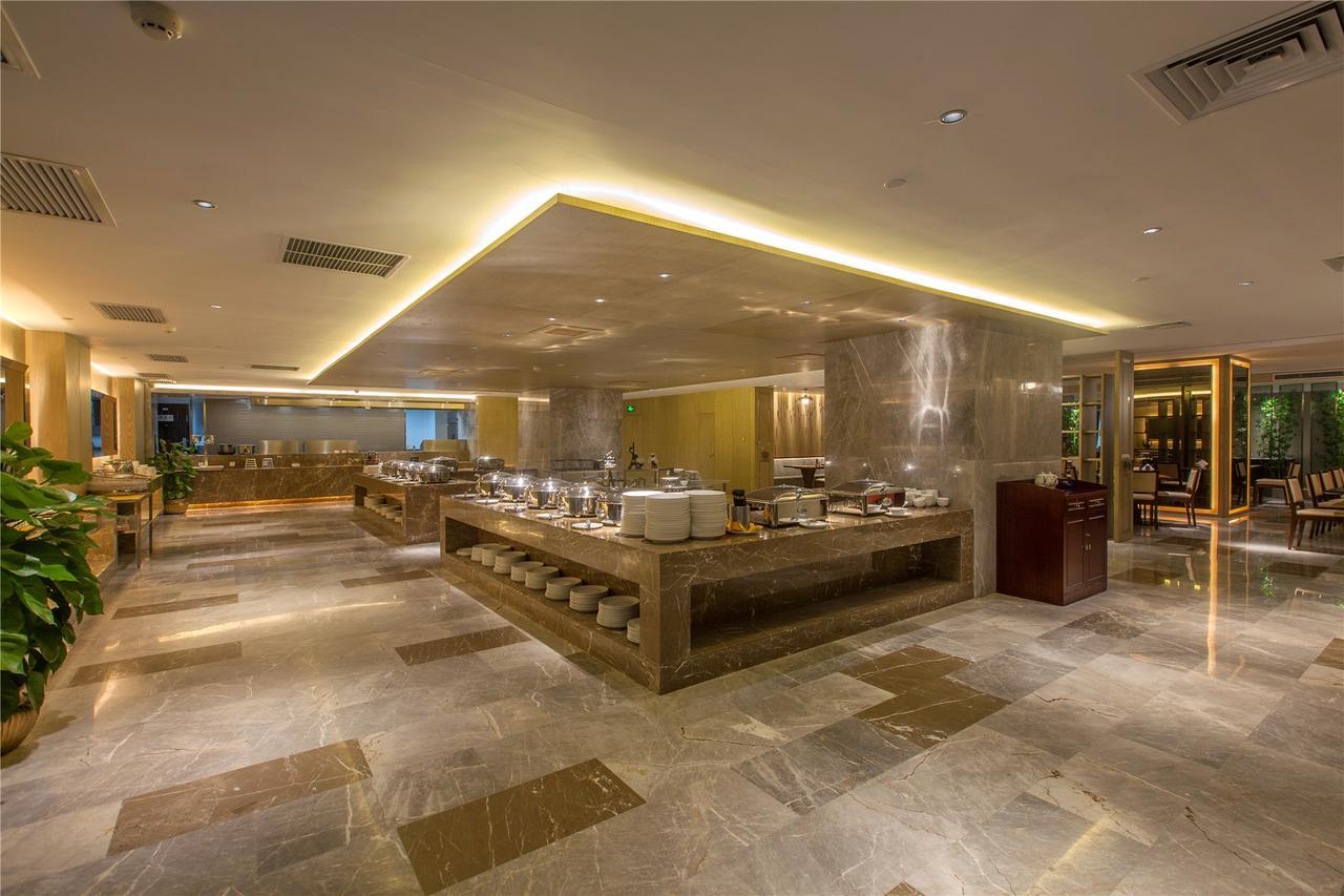Wuhan Hongguang Hotel Экстерьер фото