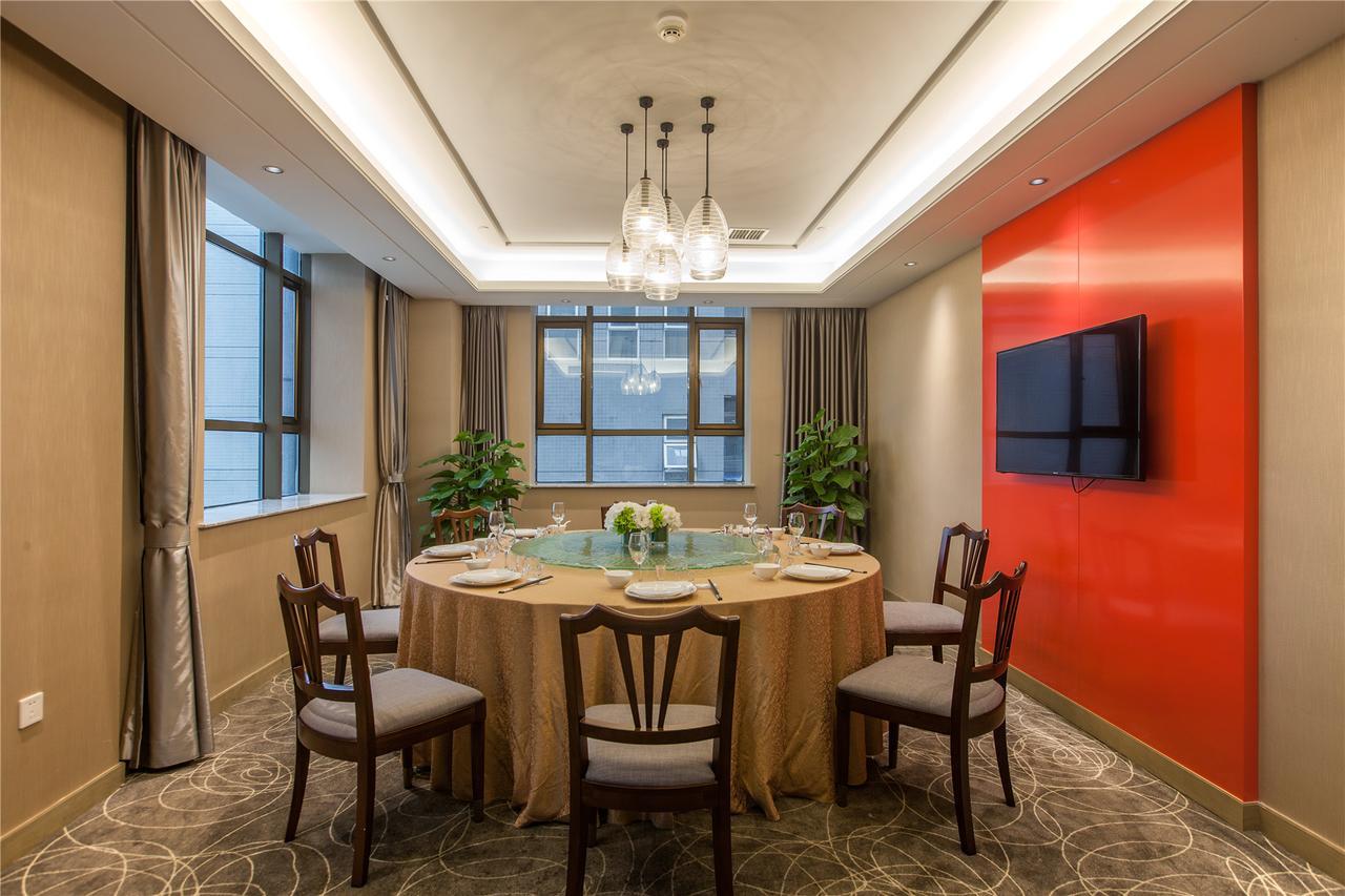 Wuhan Hongguang Hotel Экстерьер фото